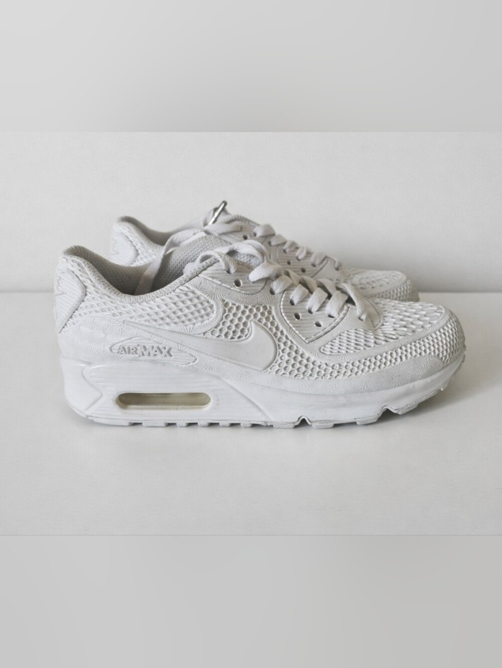 Nike Air Max 90 Premium White Textured Sneaker Athletic Streetwear Gorpcore 6.5